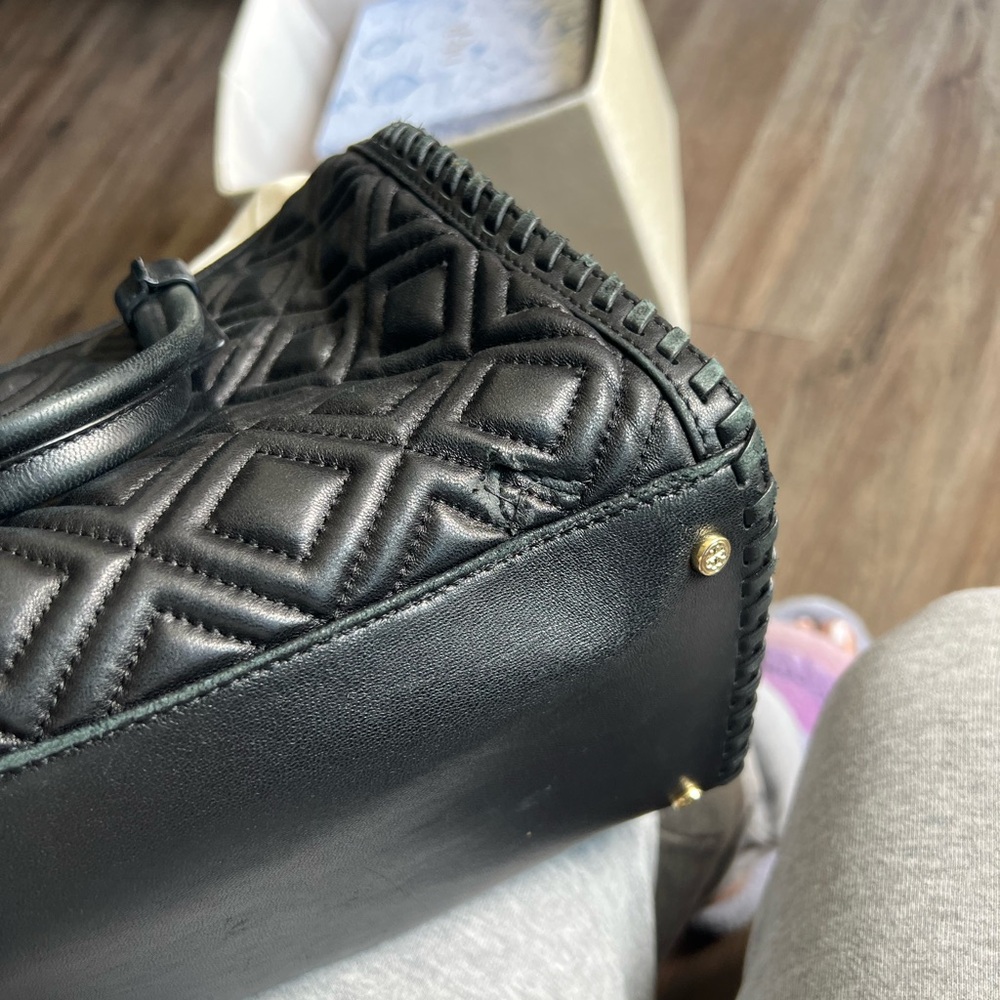 Tory Burch Black Quilted Bag - Picture 9 of 13